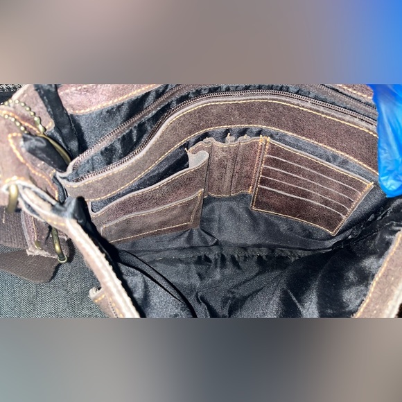 🍫 GUC distressed leather / suede unisex messenger bag rows of pockets 💼 🤩 - Picture 8 of 11